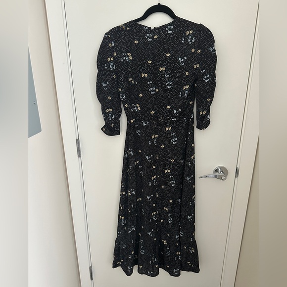 Dynamite Blue Floral Dress with ruched sleeves - Picture 3 of 3